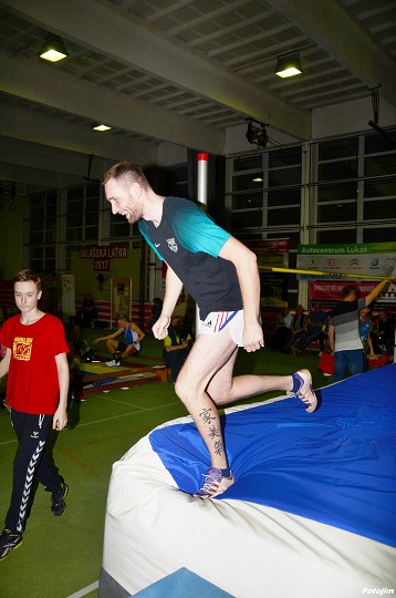 img00913.jpg