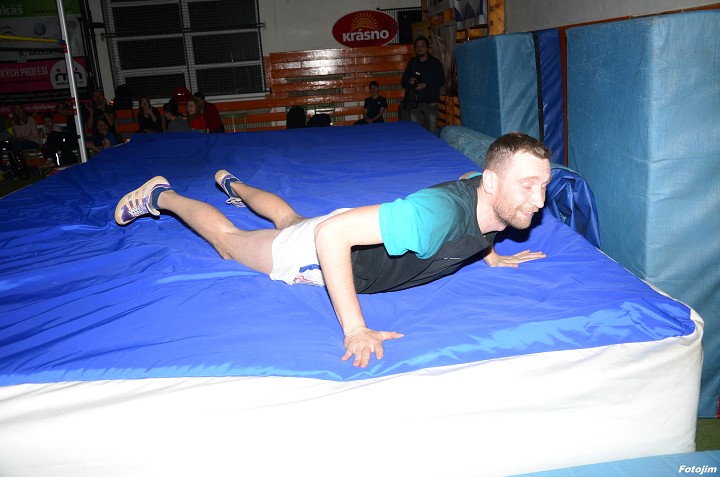 img00923.jpg