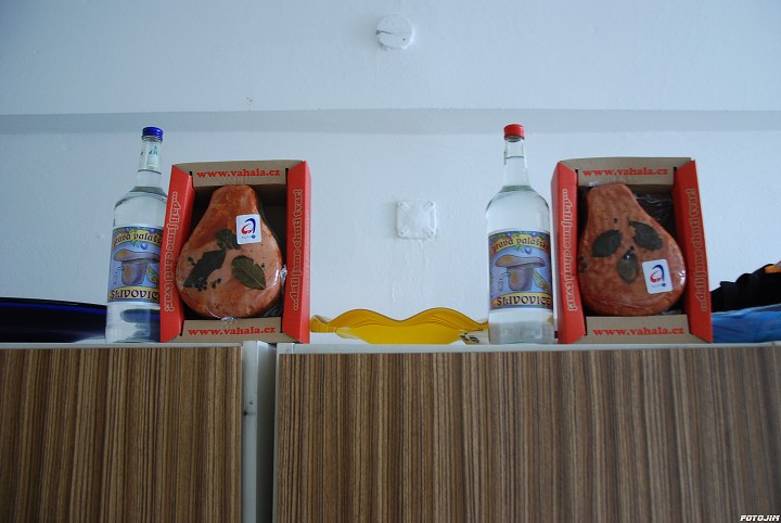 img00005.jpg