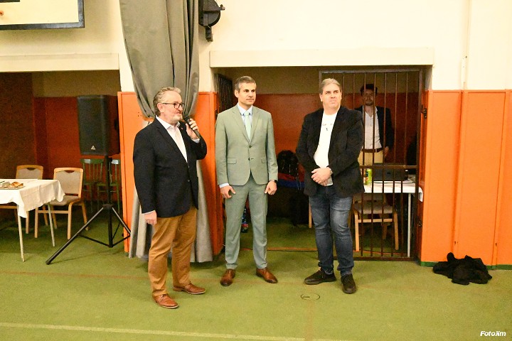 img00074.jpg