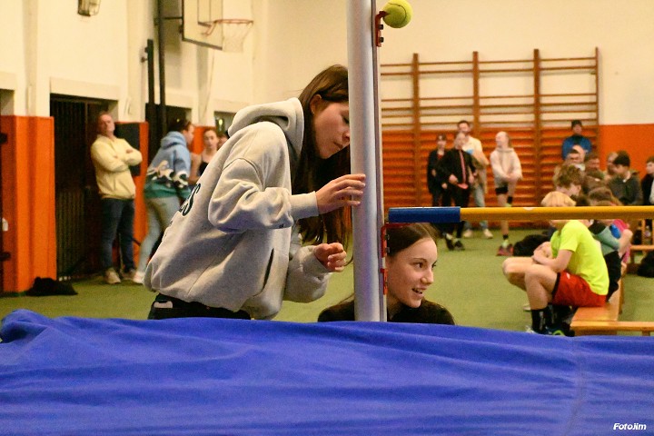 img00137.jpg