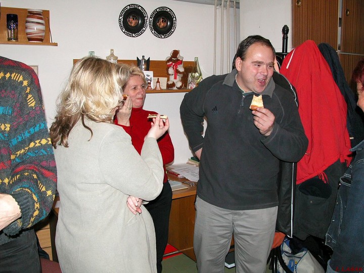 img00104.jpg