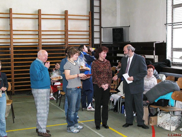 img00002.jpg