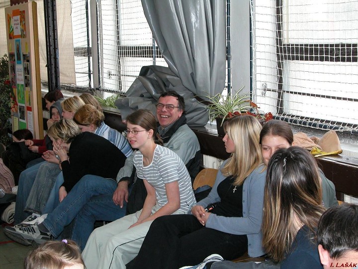 img00009.jpg
