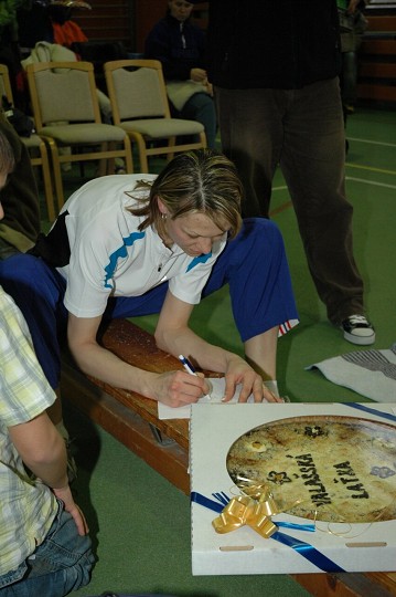 img00037.jpg